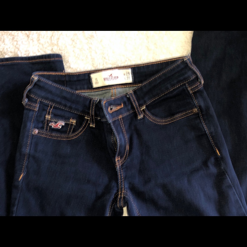 Hollister Low Rose Straight Fit Jean